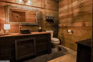 611 NE Pearl St, Collins, GA 30421 - Photo 101