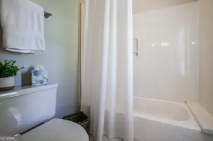 611 NE Pearl St, Collins, GA 30421 - Photo 71