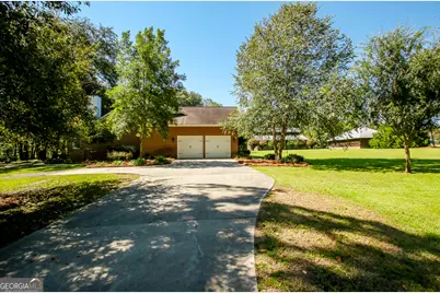 611 NE Pearl Street, Collins, GA 30421 - Photo 9