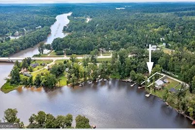 126 Elizabeth Circle, Jackson, GA 30233 - Photo 3