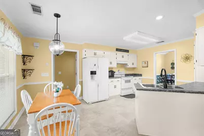 1139 Bartlett Drive, Statesboro, GA 30461 - Photo 7