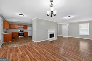 7134 Ravenwood Ln, Lithonia, GA 30038 - Photo 19