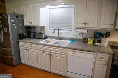 2115 Blackshear Highway, Baxley, GA 31513 - Photo 9