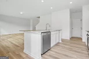 23 Umber Ln, Newnan, GA 30263 - Photo 9