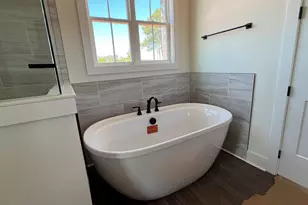 131 Hawthorne Ln, Forsyth, GA 31029 - Photo 17