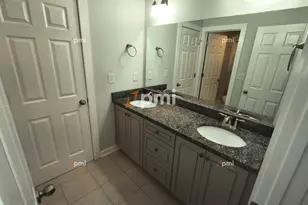 1778 Maple Walk Cir SW, Atlanta, GA 30315 - Photo 11