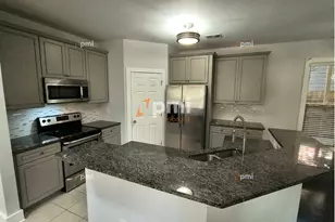 1778 Maple Walk Cir SW, Atlanta, GA 30315 - Photo 3