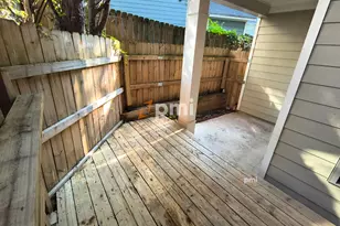 1778 Maple Walk Cir SW, Atlanta, GA 30315 - Photo 15