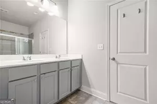 6256 Trickle Bnd, Atlanta, GA 30349 - Photo 17