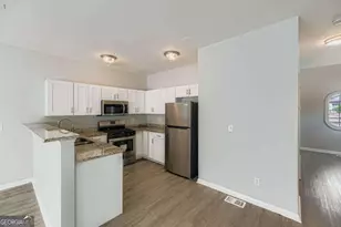 4301 Notting Hill Dr SW, Atlanta, GA 30331 - Photo 7