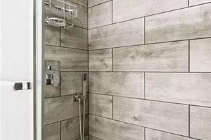 6225 Lollis Creek Rd, Flowery Branch, GA 30542 - Photo 25