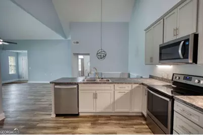 1000 Silver Summit Drive SE, Conyers, GA 30094 - Photo 17