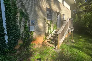 250 Kenilworth Cir, Stone Mountain, GA 30083 - Photo 3