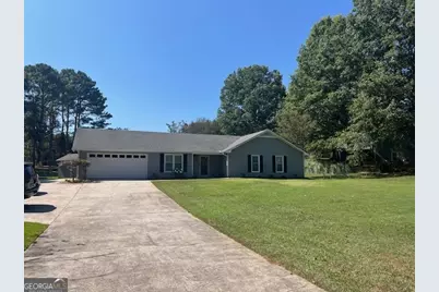 155 Hilo Road, Fayetteville, GA 30215 - Photo 1