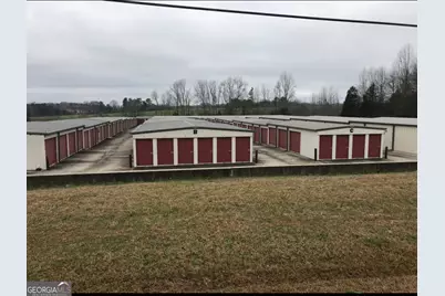 985 Veterans Parkway, Barnesville, GA 30204 - Photo 3