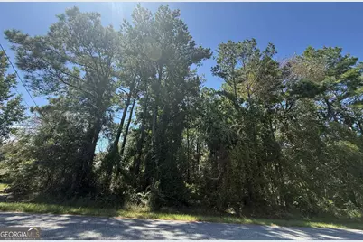 411 Brentwood Circle, Brunswick, GA 31523 - Photo 5