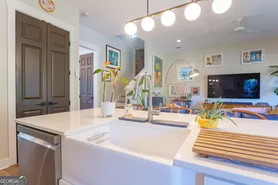 1716 Reynolds Street, Savannah, GA 31401 - Photo 13