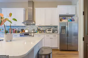 1716 Reynolds St, Savannah, GA 31401 - Photo 9