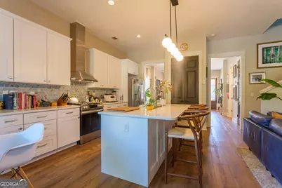 1716 Reynolds Street, Savannah, GA 31401 - Photo 11