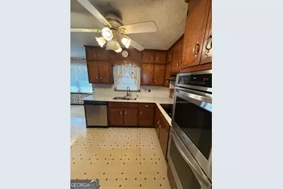 110 Otelia Lane, Covington, GA 30014 - Photo 11