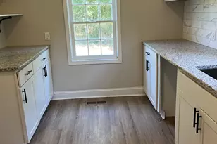 802 J D Parham Dr, Manchester, GA 31816 - Photo 11