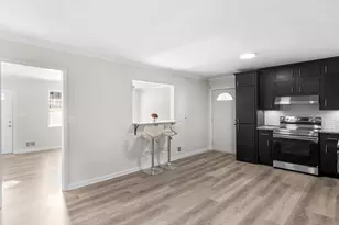 6637 Bedford Rd, Rex, GA 30273 - Photo 15