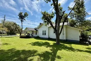 450 S Rountree St, Metter, GA 30439 - Photo 15