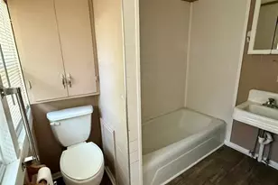 450 S Rountree St, Metter, GA 30439 - Photo 11