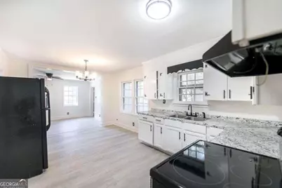 209 Calhoun Street, Fort Valley, GA 31030 - Photo 15