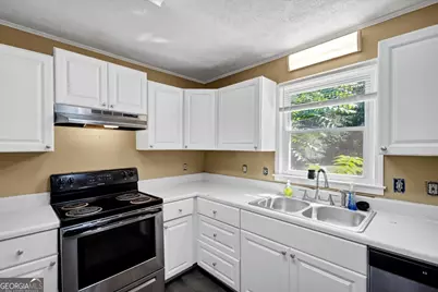 6867 Laurelwood Drive, Douglasville, GA 30135 - Photo 17