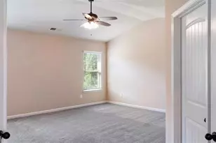 4906 Zoya Ct SW, Atlanta, GA 30331 - Photo 13