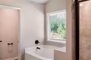 4906 Zoya Ct SW, Atlanta, GA 30331 - Photo 17