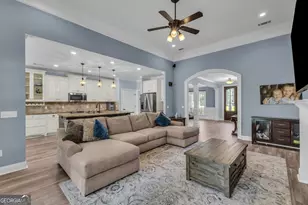 382 Savannah Road, Richmond Hill, GA 31324 - Photo 15