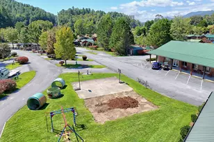 76 Falls View Dr, Dillard, GA 30537 - Photo 53