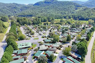 76 Falls View Dr, Dillard, GA 30537 - Photo 43