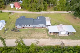 1758 Eason Bluff Rd, Baxley, GA 31513 - Photo 9