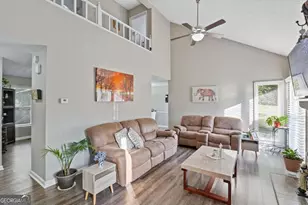 359 Scenic Ln, Auburn, GA 30011 - Photo 9