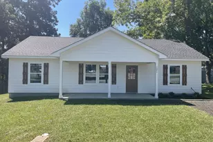 1021 11th Ave N, Moultrie, GA 31768 - Photo 1