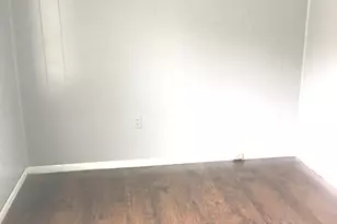 2830 Village Green Dr, Macon, GA 31206 - Photo 11