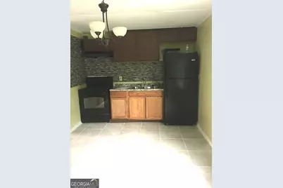 2830 Village Green Drive, Macon, GA 31206 - Photo 3