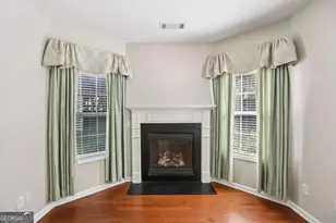 8004 Larksview Dr, Fairburn, GA 30213 - Photo 5