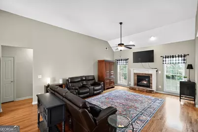 103 W Chestnut Way, Dallas, GA 30132 - Photo 5