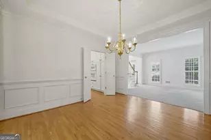 13540 Providence Lake Dr, Alpharetta, GA 30004 - Photo 17