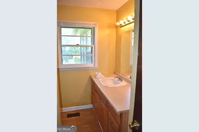 148 N Upson Street, Lexington, GA 30648 - Photo 3