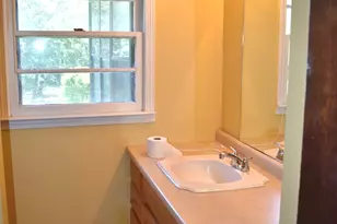 148 N Upson St, Lexington, GA 30648 - Photo 3