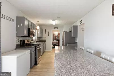 7992 Browning Drive, Lithonia, GA 30058 - Photo 15