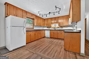 260 Flt Crk Xing, Blue Ridge, GA 30513 - Photo 7