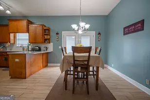 252 S Teakwood Ct, Brunswick, GA 31525 - Photo 5