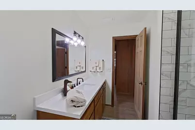 289 Lake Trace Drive, Thomasville, GA 31757 - Photo 11