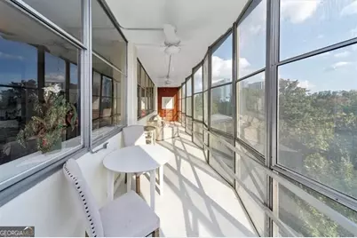 3060 Pharr Court North NW #423, Atlanta, GA 30305 - Photo 15